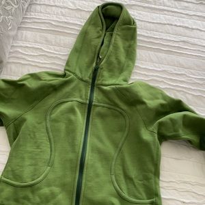 EUC - Scuba hoodie lululemon.  Beautiful green!  Barely worn.  Size 10